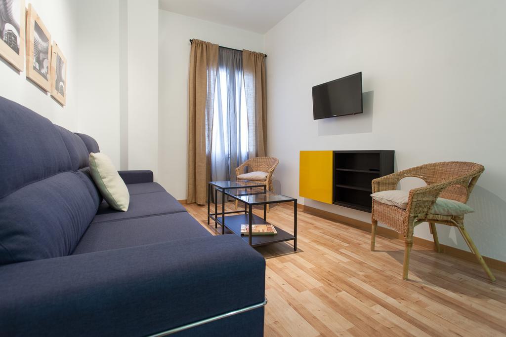 Apartamentos Diaber Laraña Sevilla Habitación foto