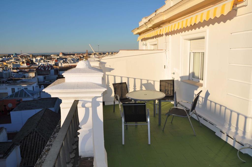 Apartamentos Diaber Laraña Sevilla Habitación foto