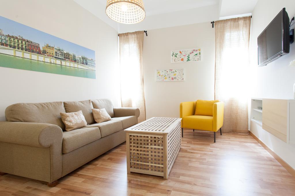 Apartamentos Diaber Laraña Sevilla Habitación foto