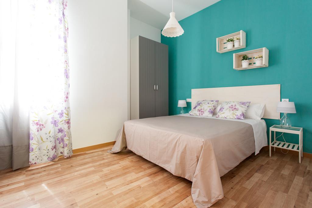 Apartamentos Diaber Laraña Sevilla Habitación foto